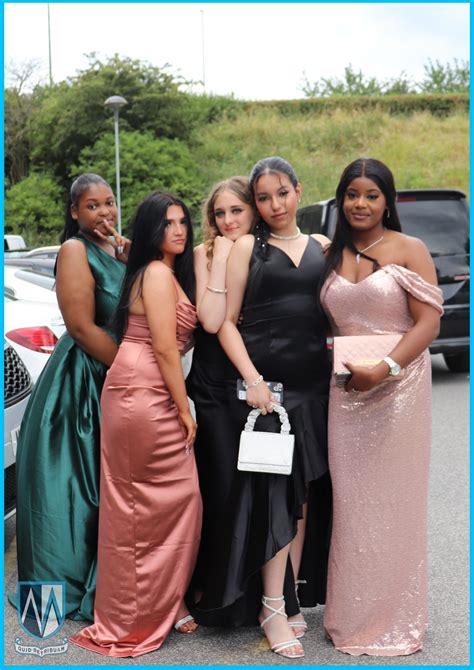 Year 11 Prom – Mount St Mary's