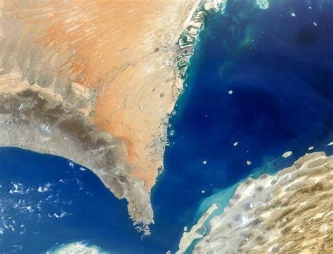 Slideshow: 30 Photos Of Earth's Cites As Tweeted By Astronauts On The ...