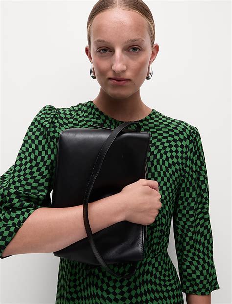 Buy Printed Round Neck Midaxi Column Dress at Marks & Spencer