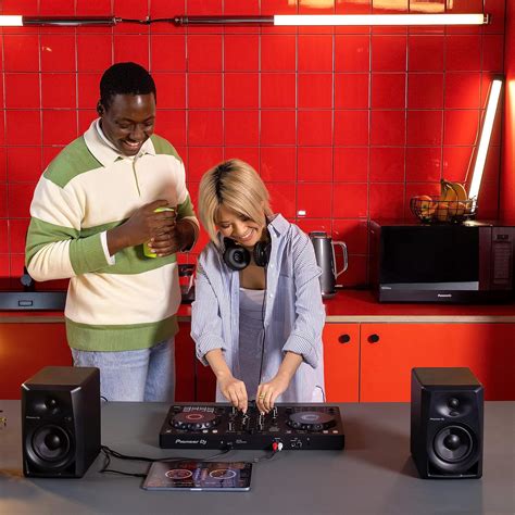 Pioneer DJ DDJ-FLX4 2-deck Rekordbox and Serato DJ India | Ubuy