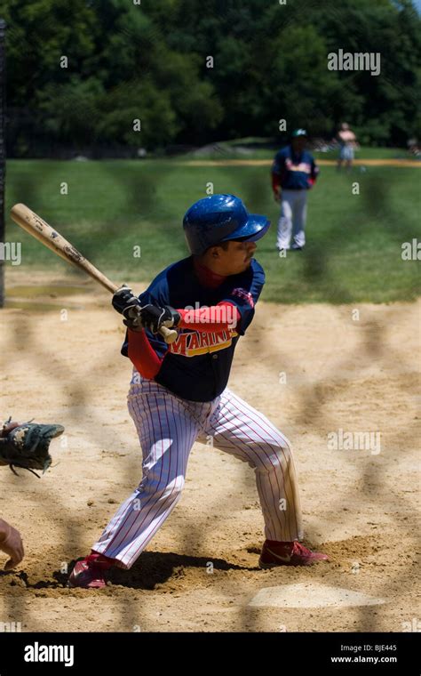 Baseball Batter Swing 的图像结果
