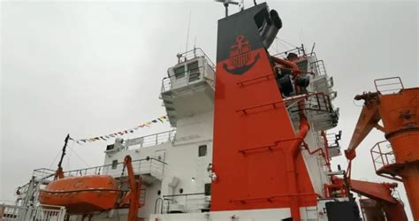 首艘民间南极科考船在舟山完成综合海事服务开赴南极洲（附图）-海运新闻-锦程物流网