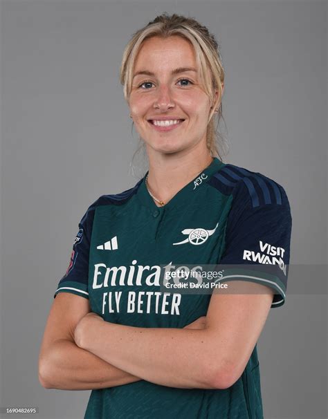 The gorgeous Leah : r/LeahWilliamson