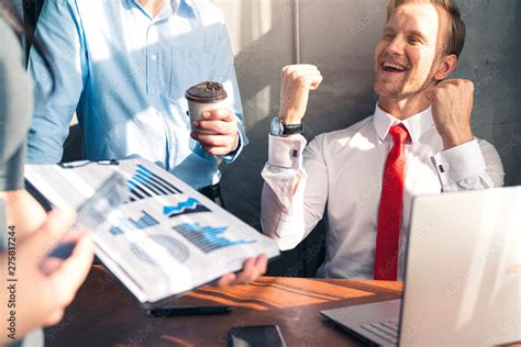 Successful Businessman 的图像结果