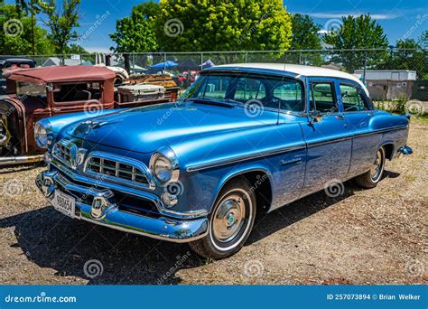 1955 Chrysler Windsor Deluxe 4 Door Sedan Editorial Stock Image - Image of 1955, automobile ...