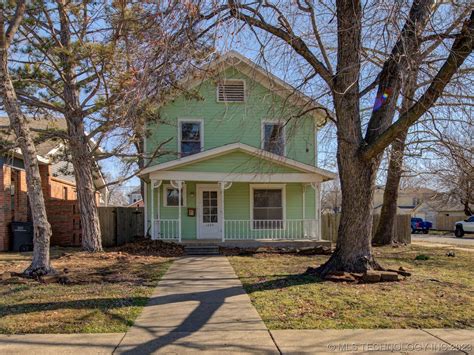 1220 S Johnstone Ave, Bartlesville, OK 74003 - See Est. Value, Schools ...