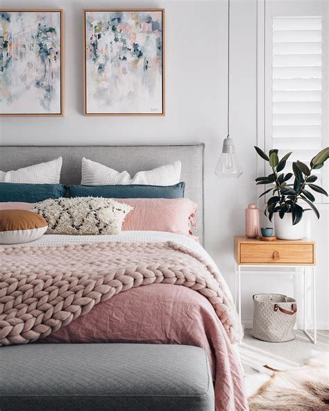Rose Gold Bedroom Color Schemes : Blush and gold color combo color ...