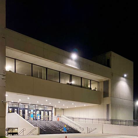 "The Breakfast Club" High School in Des Plaines, IL (6 Photos)