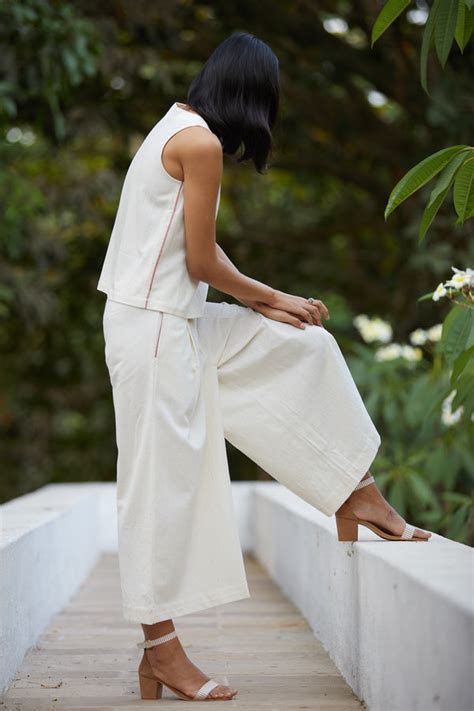 Sets – The Summer House