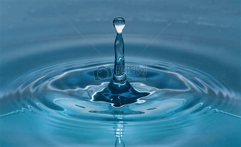 全球最缺水的地方，每天都要去“抢水”，一桶水要用一个星期！_水资源