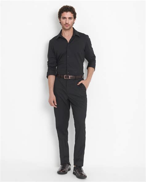 Rare Rabbit Men's Flyknit Black Cotton Polyester Fabric Full Sleeves K