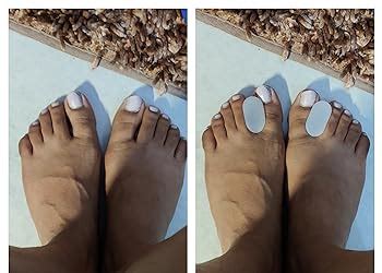 Alexvyan 1 Pair White Universal Size Silicone Gel Foot Fingers Toe ...