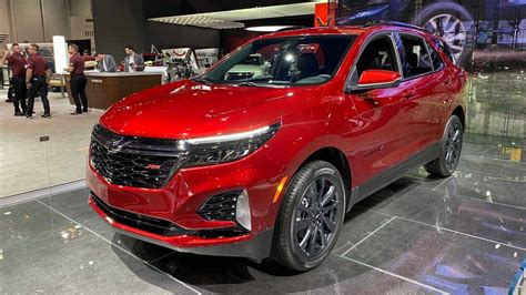 Chevrolet Equinox 2021 ganha novo visual inspirado no Blazer