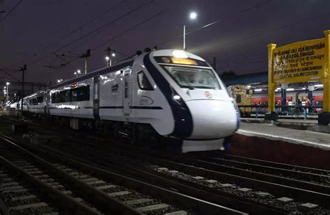 சென்னை - கோவை வந்தே பாரத் கட்டண விவரம் அறிவிப்பு: ஏசி சேர் கார் ரூ ...