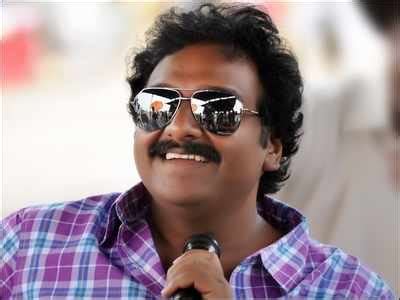 HMDA officials demolish VV Vinayak’s under-construction house in ...