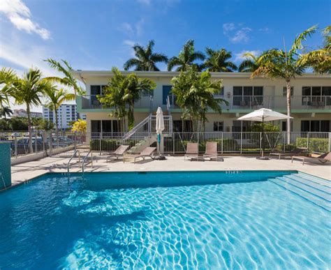 TRANQUILO (Fort Lauderdale) - Motel Reviews, Photos, Rate Comparison ...