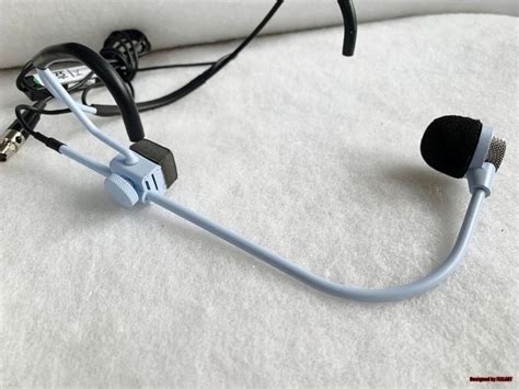 how to wear headset with mic