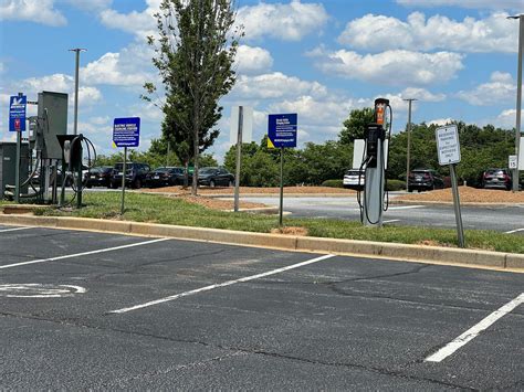 Michelin North America Headquarters | Greenville, SC | EV Station