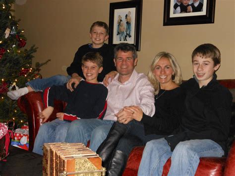 Get to know Jack and Quinn Hughes' mother, Ellen Weinberg