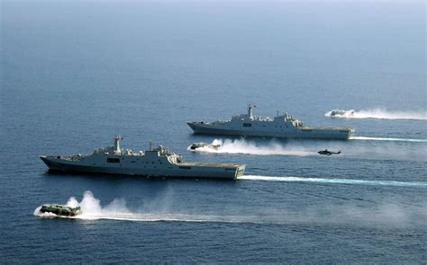 俄媒称中国开建075型两栖攻击舰 2020年服役_军事_环球网