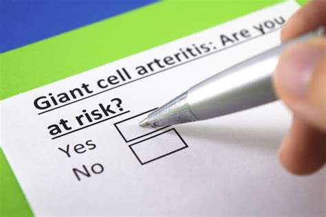 Giant cell Arteritis: जायंट सेल आर्टेराइटिस क्या है? जानिए इसके लक्षण ...