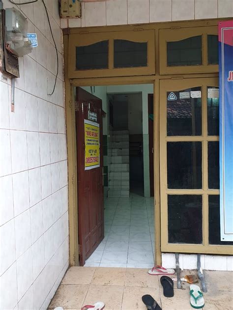 HOMESTAY MAS ARJUNA - FEMALE ONLY (Surabaya, Java) - Lodge Reviews ...