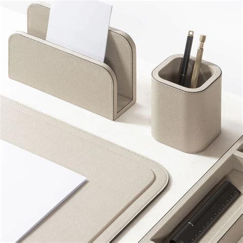 Polo Office Desktop Accessories Set by Giobagnara | Spacio