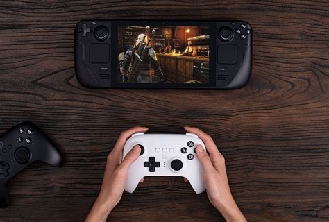 8BitDo Ultimate Bluetooth: мультиплатформенный геймпад со стиками на ...