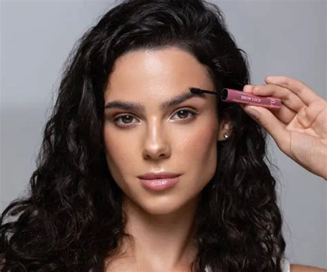 BROW LOCK: strong fixation brow styling gel – Elan India