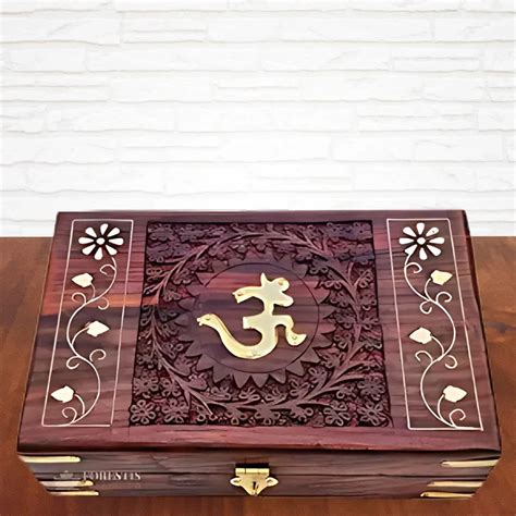 Pooja Essentials for Daily Rituals – DZYN Furnitures