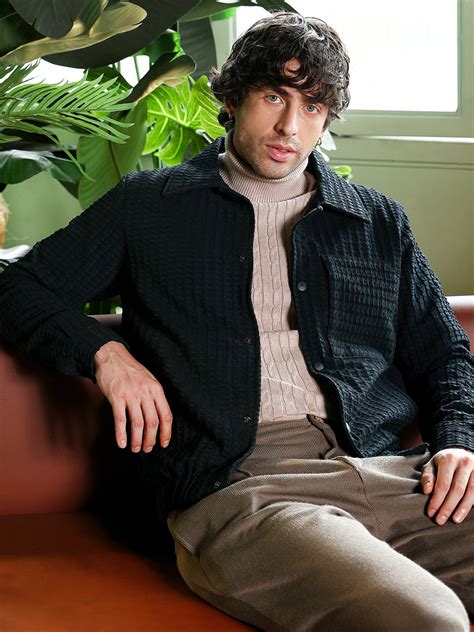 ₹1,799 | Campus Sutra Men's Onyx Black Houndstooth-Tactile Utility ...