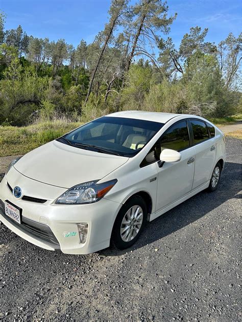 2015 Toyota Prius Plug-in Hybrid · Advanced Hatchback 4D - Cars ...