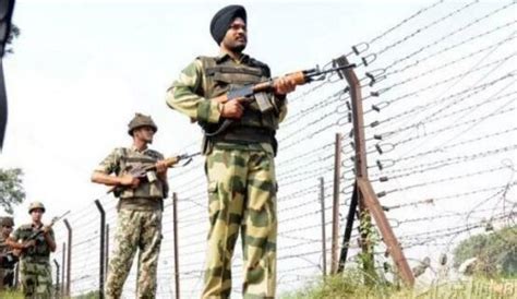 印媒：印度第33军大批部队已向中印边境集结-中青在线