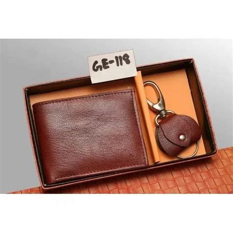 Corporate Leather Items - Leather Gift Pack Trader - Wholesaler ...