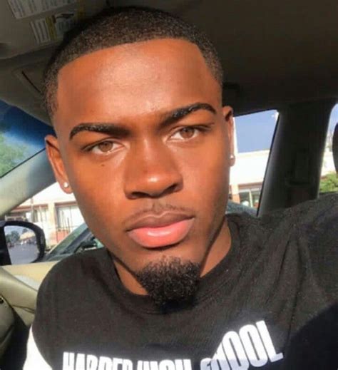 𝘗𝘪𝘯𝘵𝘦𝘳𝘦𝘴𝘵 𝘍𝘰𝘳 𝘉𝘭𝘢𝘤𝘬 𝘗𝘦𝘰𝘱𝘭𝘦🍫💫 | Dark skin men, Cute black guys, Black men