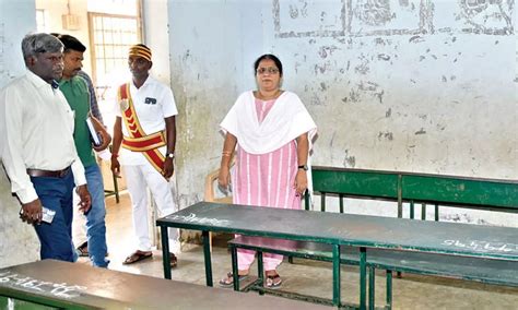 Officials take stock of poll facilities ahead of April 19 exercise