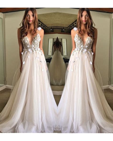 Beach Flowy Wedding Dress