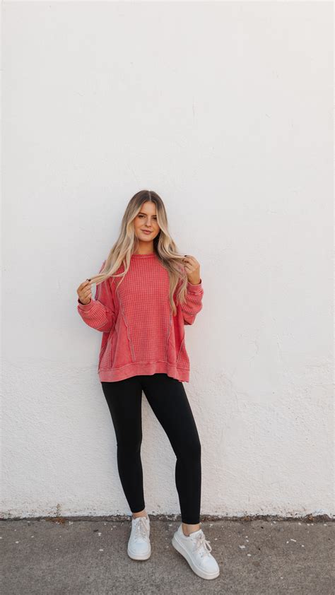 Dolly Boutique | //GIVEAWAY// We are teaming up with @stancofair to ...