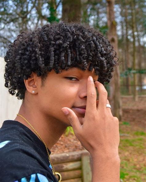 curly hair short