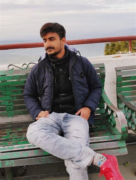 Maslow hierarchy theory