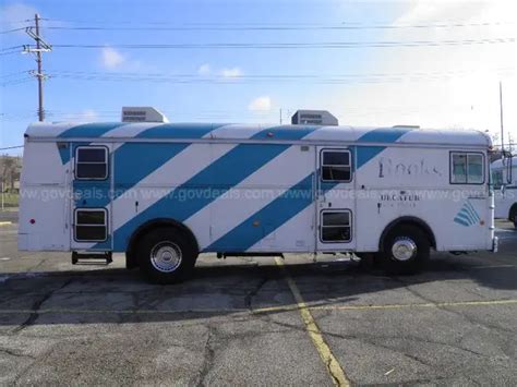 1988 BLUEBIRD BOOKMOBILE BUS | GovDeals