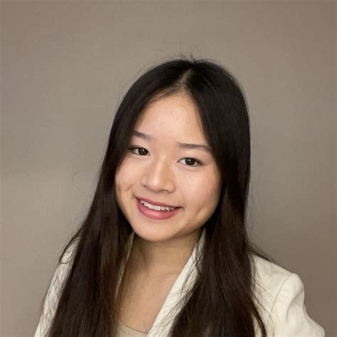 Julie - Maths teacher - ₹1442/h