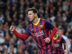 Cool Lionel Messi football player Poster Paper Print - Personalities ...