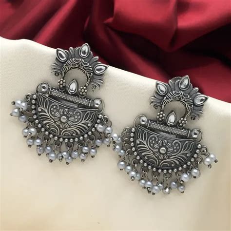 Oxyjewels White Colour look-a-like Earrings Price in India - Buy ...