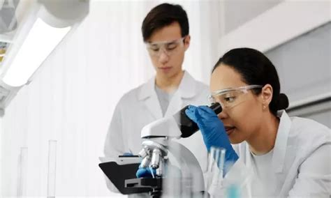 The contagion scale: which diseases spread fastest?