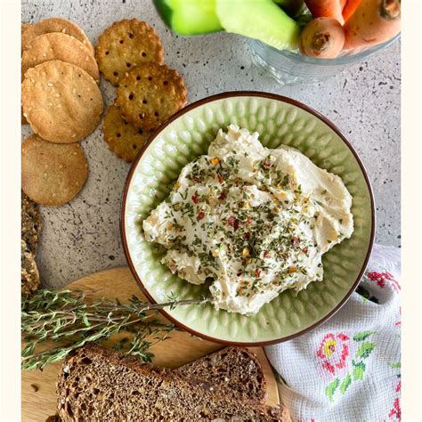 Everything Spread (cheese spread) – Gourmaison India