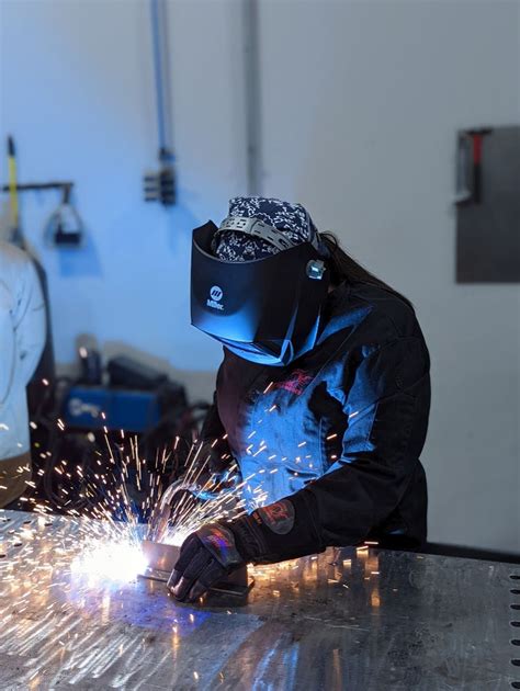 Path Robotics Welding 的图像结果