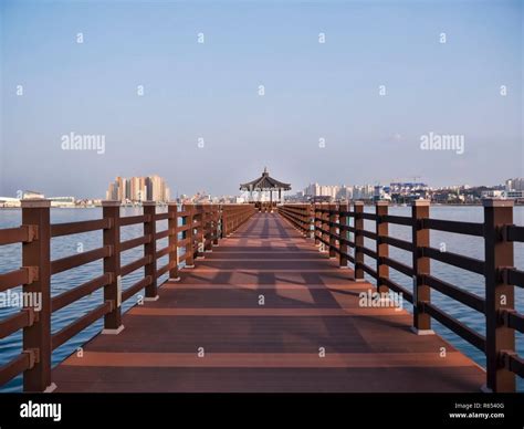 Sokcho resort hi-res stock photography and images - Alamy