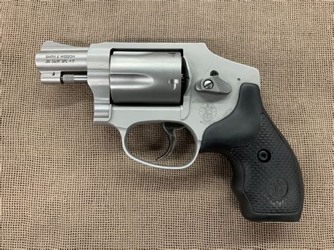 Smith & Wesson Model 642-2 CT Airweight Caliber 38 Special Revolver