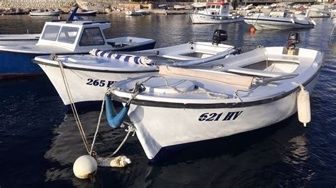 Rent a Boat 的图像结果